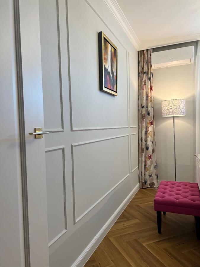 Bella Casa Luxury Apartament Радом Экстерьер фото